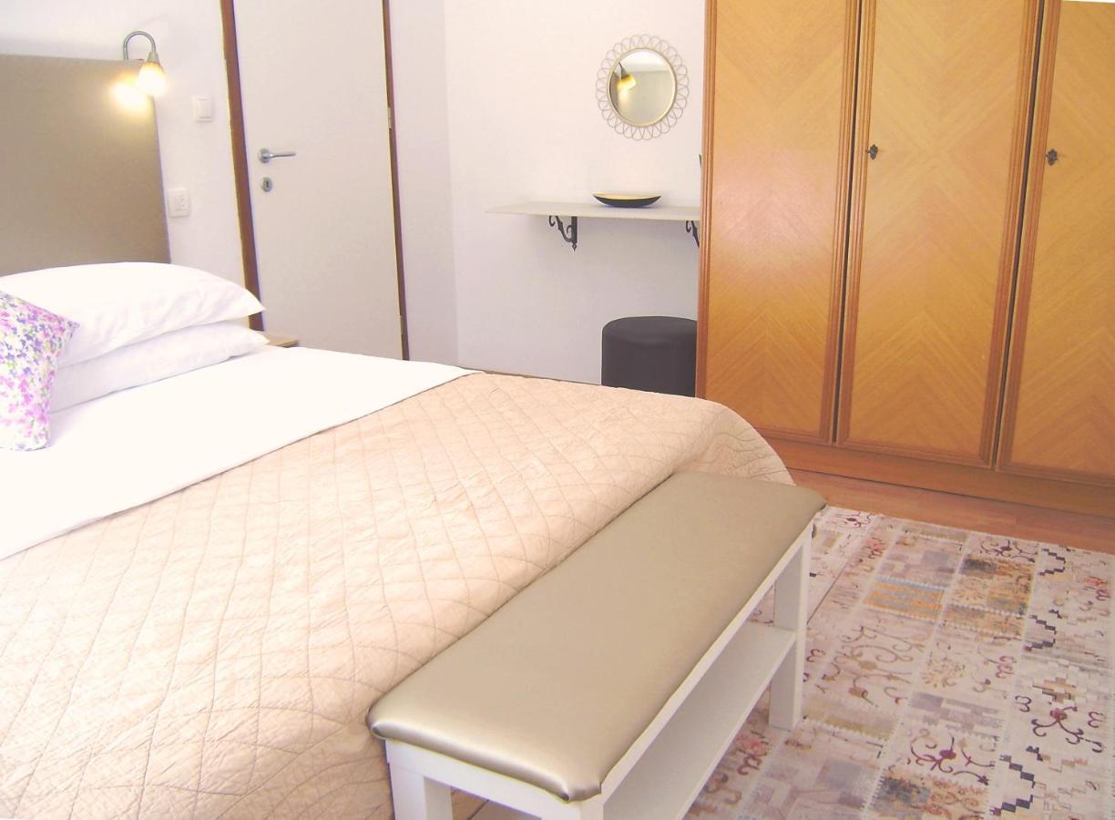 Apartments Iris 코츌라 외부 사진