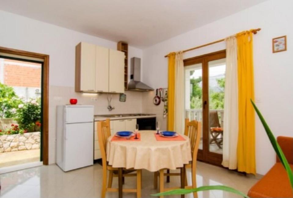 Apartments Iris 코츌라 외부 사진